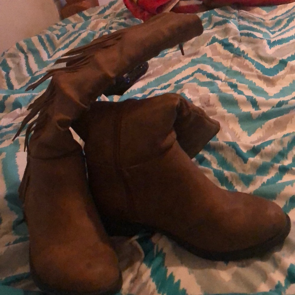 Girl-boots